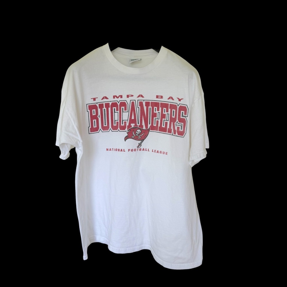 90's Tampa Bay Buccaneers NFL T-Shirt 2XL White Graphic Tee Short Sleeve - Picture 1 of 6